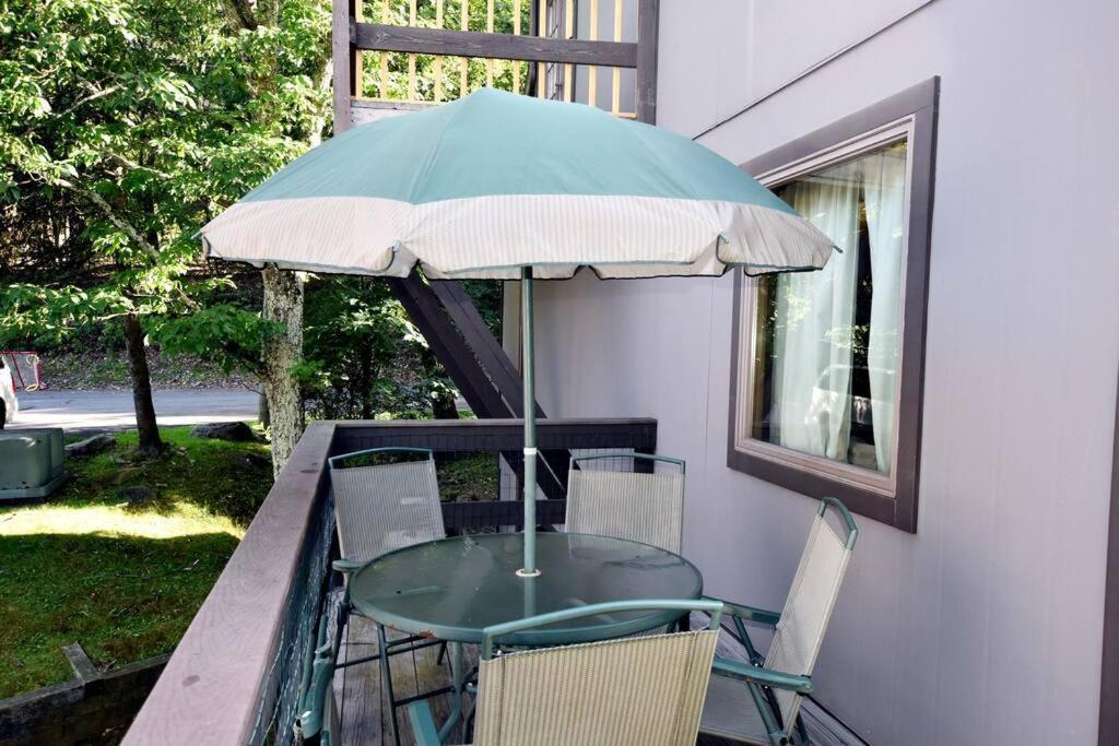 3-Bedroom Vacation Home Steps To Camelback Ski Area Ski-In Ski-Out Crescent Lake Exterior foto